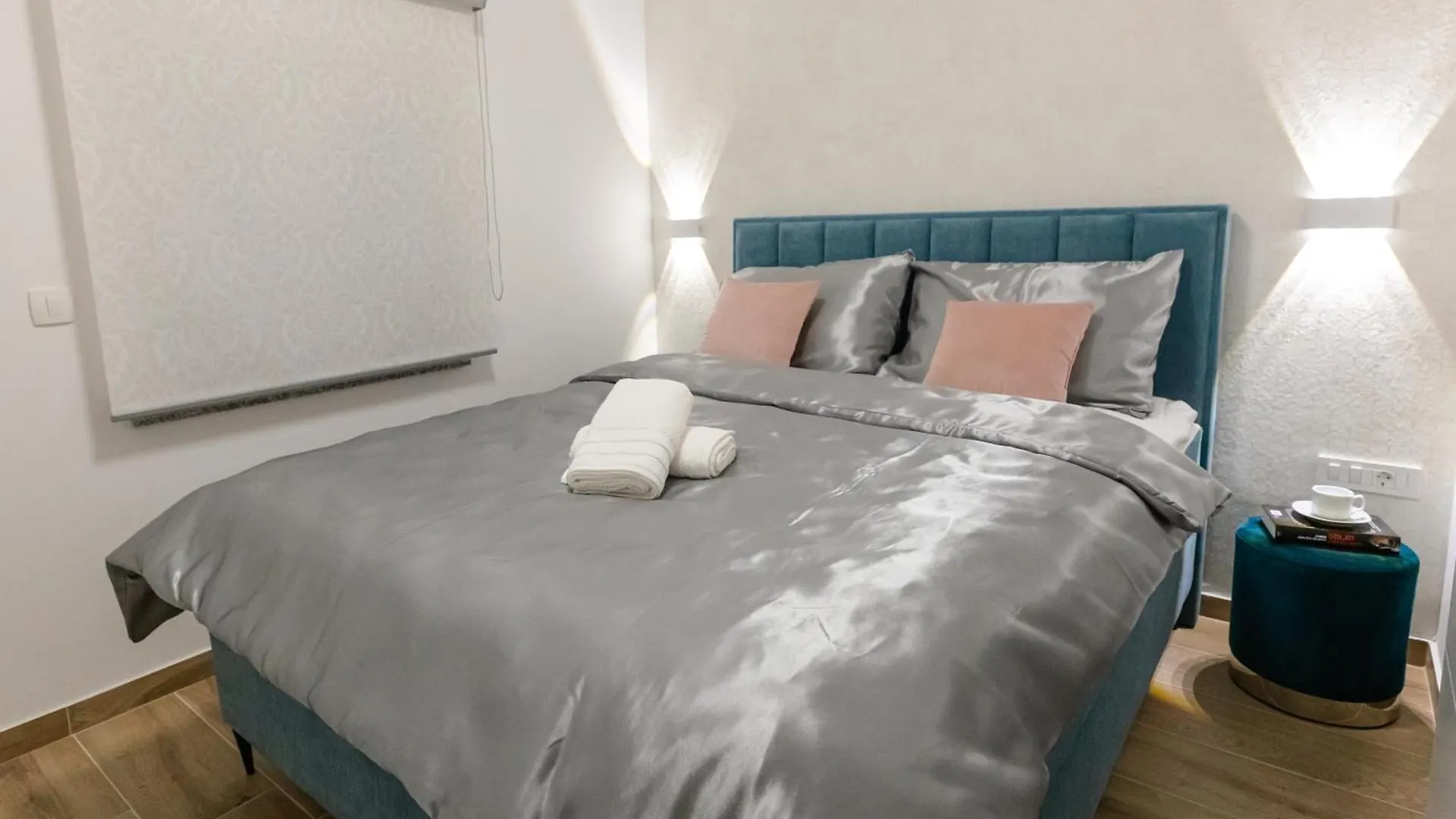 Apartment Apartman Laura 2 Vir Croatia