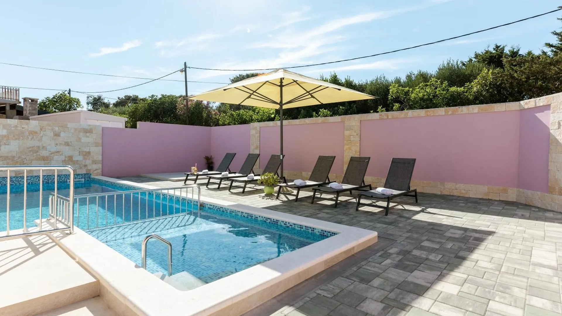Apartman Laura 2 Vir Apartment