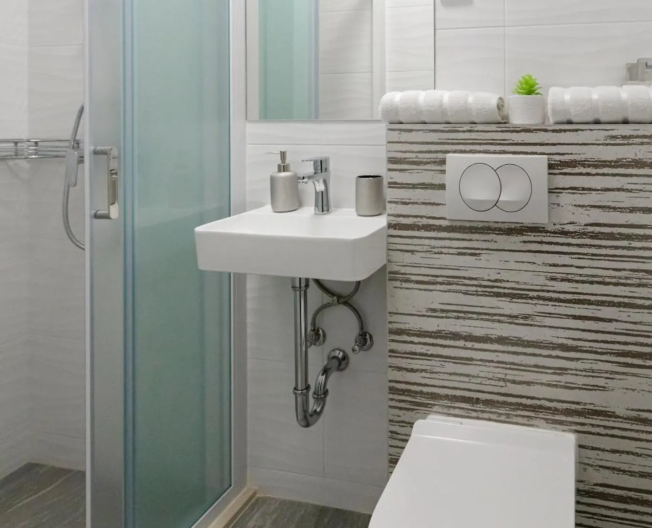 Apartman Laura 2 Vir