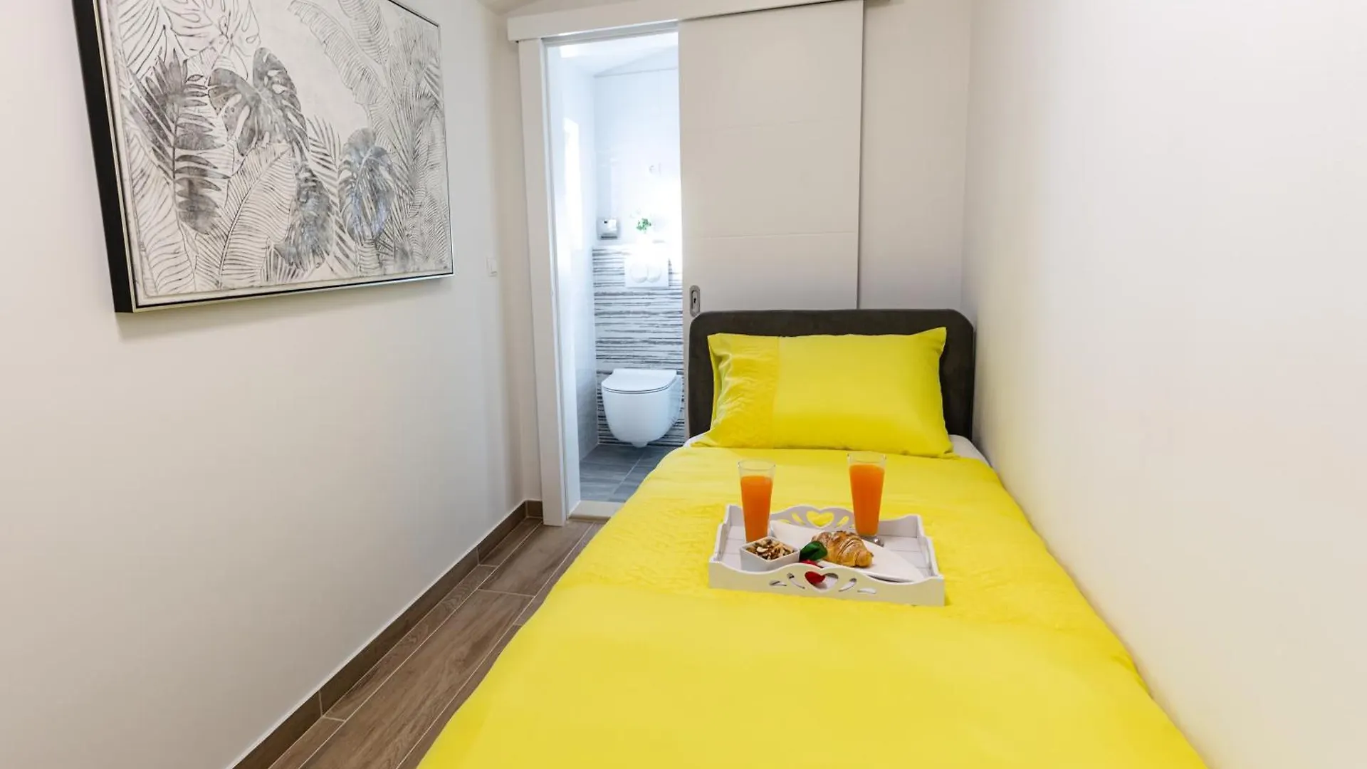 Apartment Apartman Laura 2 Vir