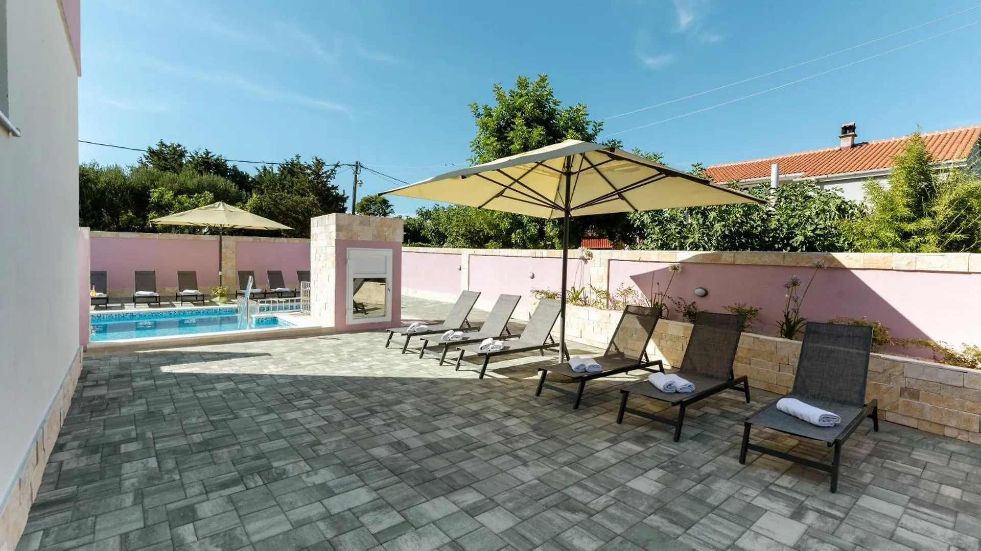 Apartman Laura 2 Vir