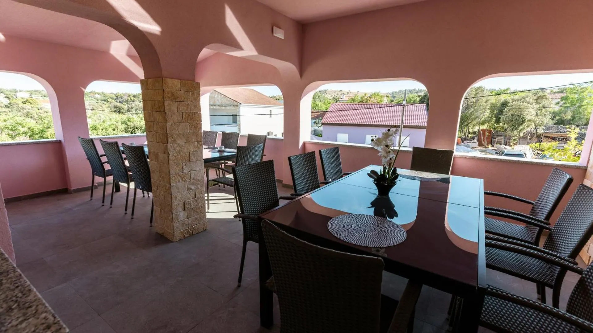 Apartman Laura 2 Vir Apartment