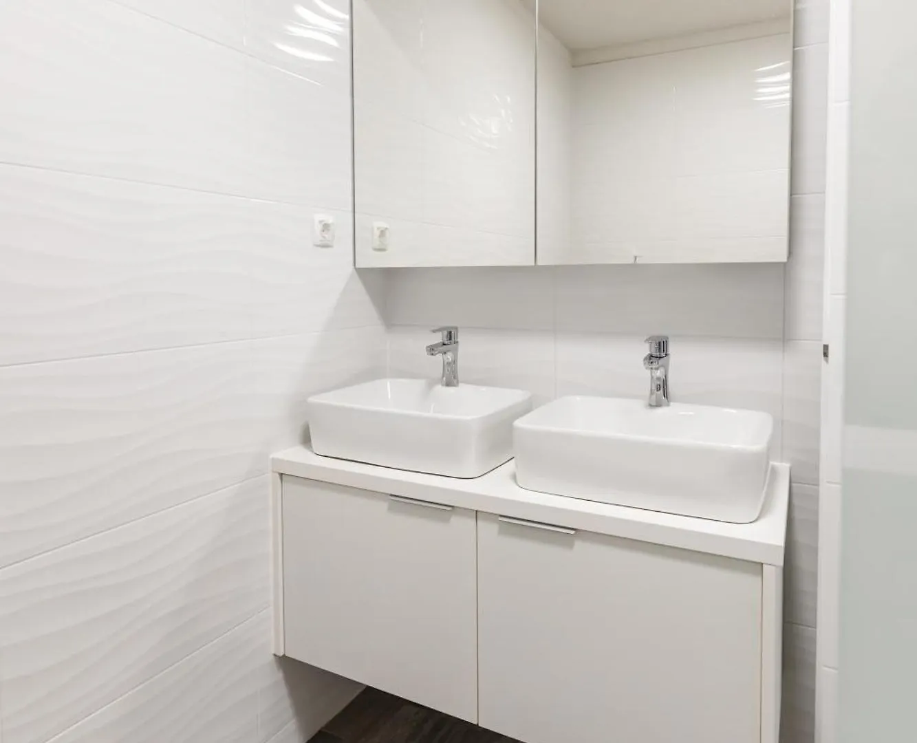 Apartman Laura 2 Vir Apartment