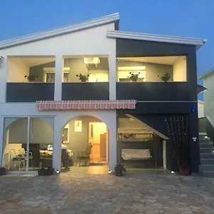 Roko Vir
